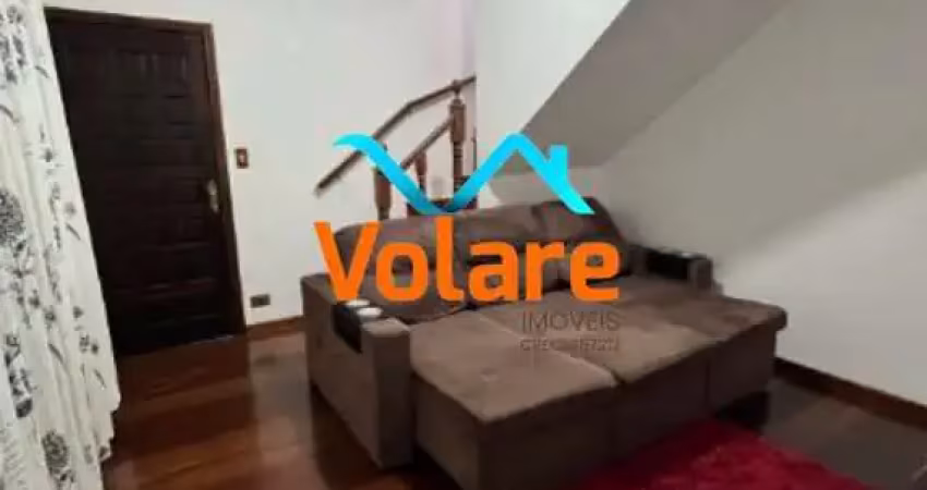 Casa à venda em Osasco-SP, Vila Yolanda: 5 quartos, 1 suíte, 1 sala, 2 banheiros, 3 vagas, 237m². Venha conferir!