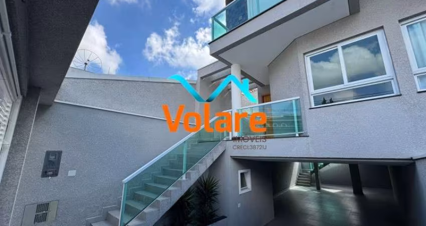 Casa nunca habitada à venda em Osasco-SP, na Vila Campesina: 3 quartos, 1 suíte, 2 salas, 5 vagas de garagem, 182m².Venha conferir! (PL)