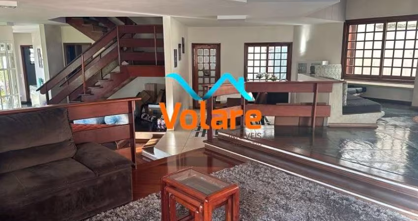 Aluguel de Casa em Alphaville, Santana de Parnaíba-SP: 4 Quartos, 4 Suítes, 7 Banheiros, 4 Vagas, 475m² - Residencial 4
