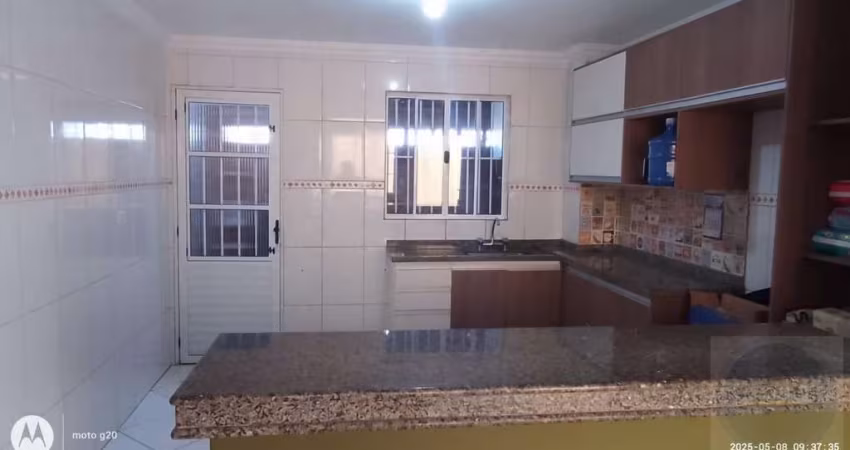 Casa em Condomínio para Locação em São Paulo, Jardim Carolina, 2 dormitórios, 2 banheiros, 1 vaga
