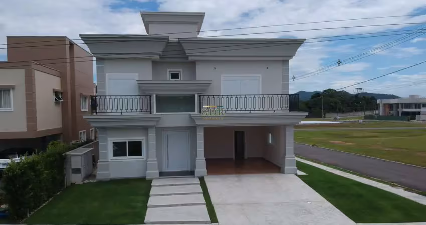 Casa em condomínio fechado com 3 quartos à venda na Rua Ivo José Rebello, Santa Regina, Camboriú