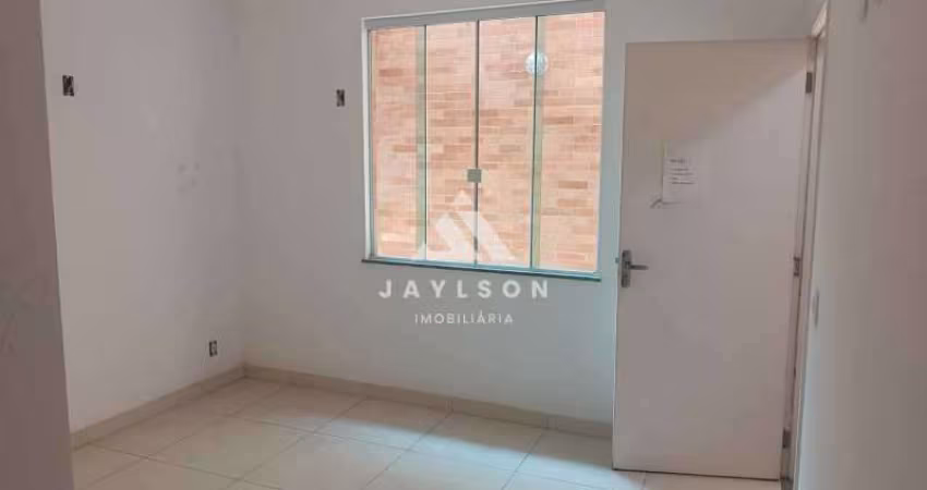Apartamento à venda na Rua Soares Tavares, Ramos, Rio de Janeiro