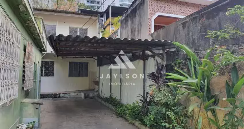 Casa com 2 quartos à venda na Rua Assunção, Jardim Vinte e Cinco de Agosto, Duque de Caxias