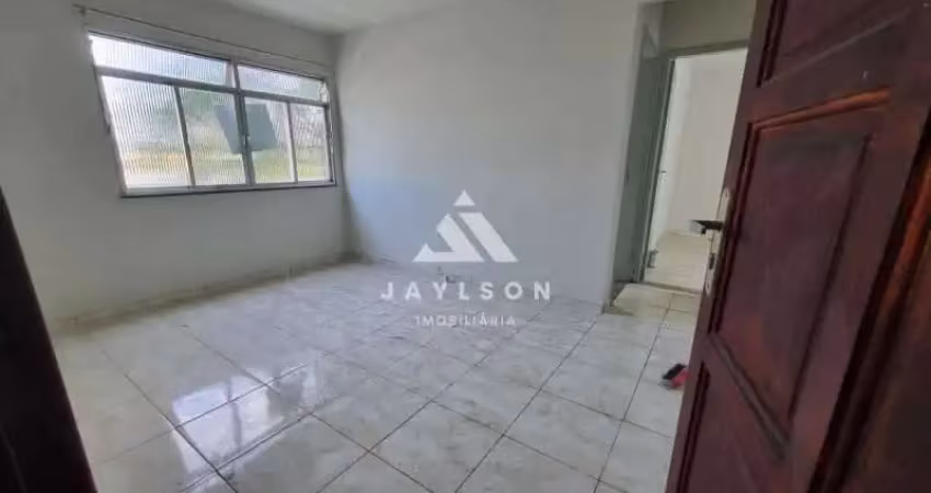 Apartamento com 2 quartos para alugar na Rua Ururai, Honório Gurgel, Rio de Janeiro