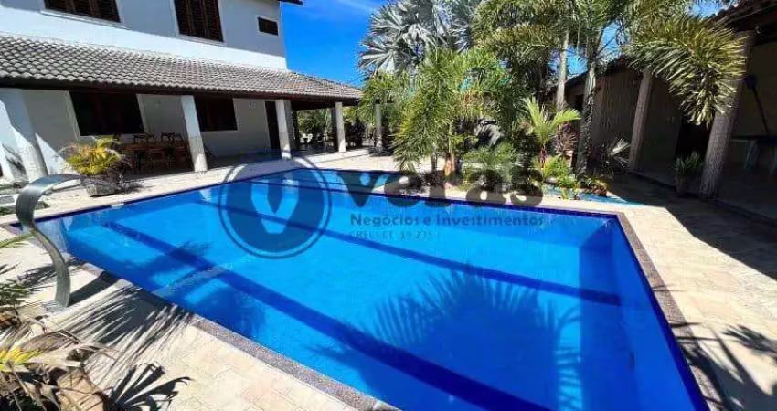 Veras vende casa de praia com 4 suítes com piscina em aguas belas