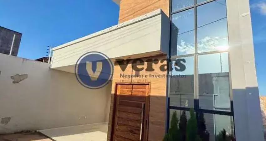 Casa com 3 quartos à venda na R. José Laurino, Centro, Pacajus