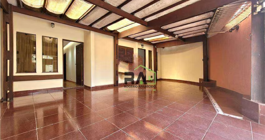 Casa com 2 dormitórios à venda, 180 m² por R$ 590.000 - Vila Bela Vista - Santo André/SP