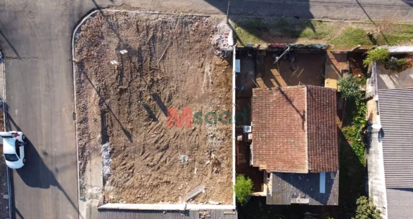 Terreno á Venda em Uvaranas