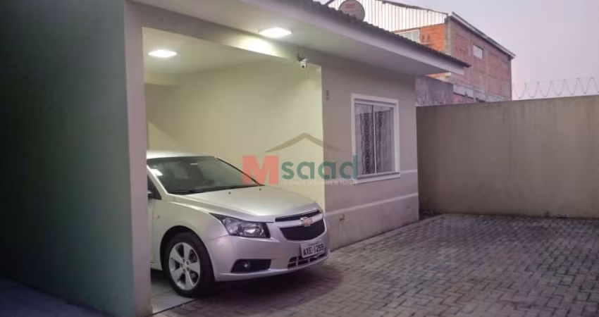 Casa á Venda em Uvaranas ( JD. La Fiori )