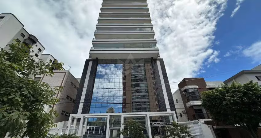 Cobertura Duplex Praia Grande com 2 dormitórios 131 m² 3 vagas no Canto do Forte