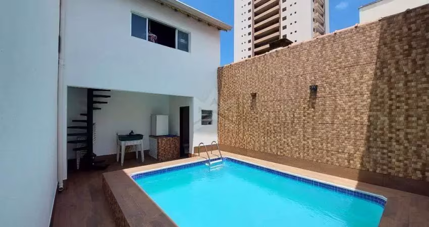 Casa com 3 quartos e piscina à venda no Balneário Maracanã em Praia Grande-SP