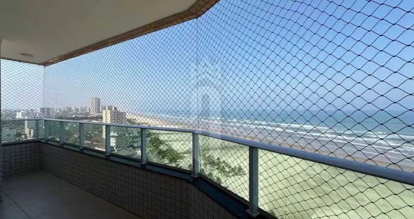 Apartamento à Venda em Maracanã, Praia Grande - SP