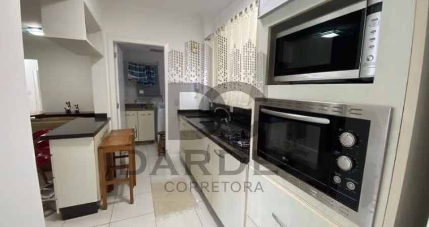 LINDO APARTAMENTO EM BALNEÁRIO CAMBORIU