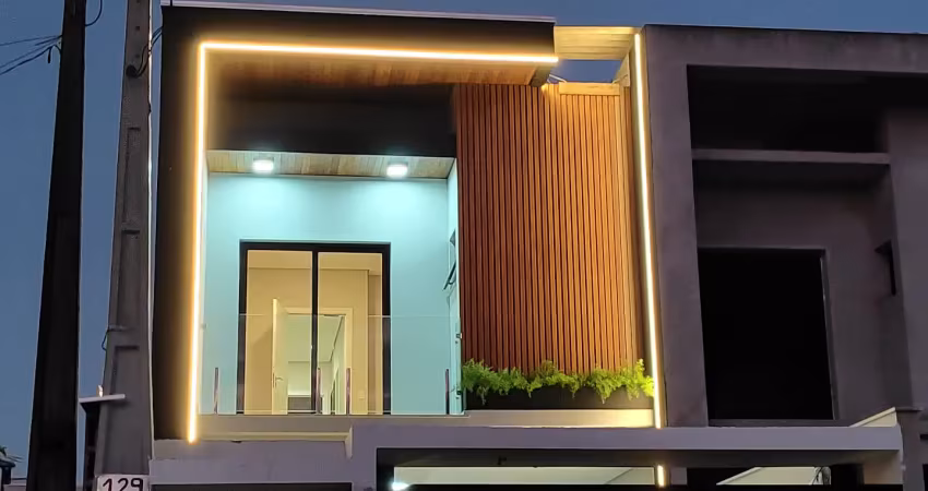 Casa com 3 quartos à venda na Rua Pelotas, 129, Glória, Joinville