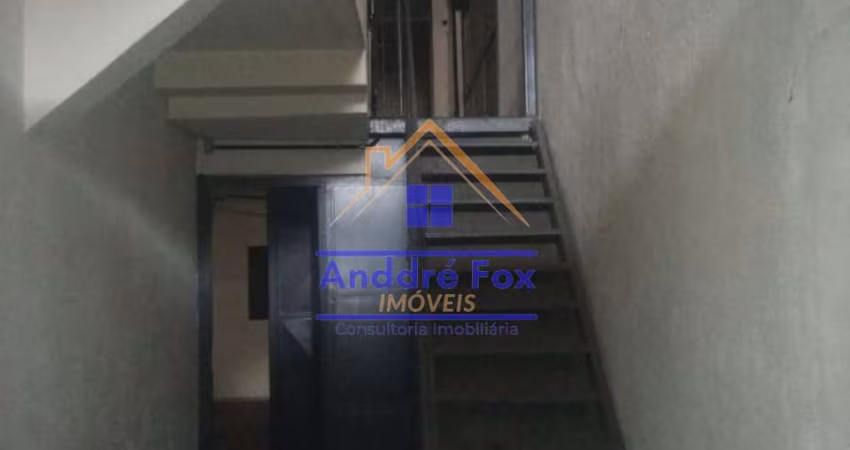 Galpão, Deposito, Armazém com escritório e um apartamento à venda, Penha, Rio de Janeiro, RJ