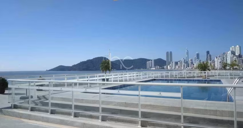 Apartamento Venda Frente Mar 2 Quartos e Vaga de Garagem Centro - Balneário Camboriú