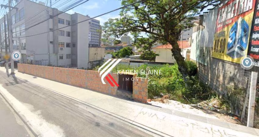 Terreno à venda com viabilidade para 10 pavimentos em Capoeiras.