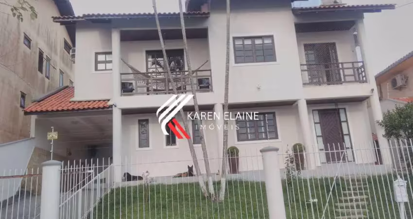 Casa sozinha no terreno à venda: 396m², 03 dorm (1 suíte)/ Jardim Atlântico