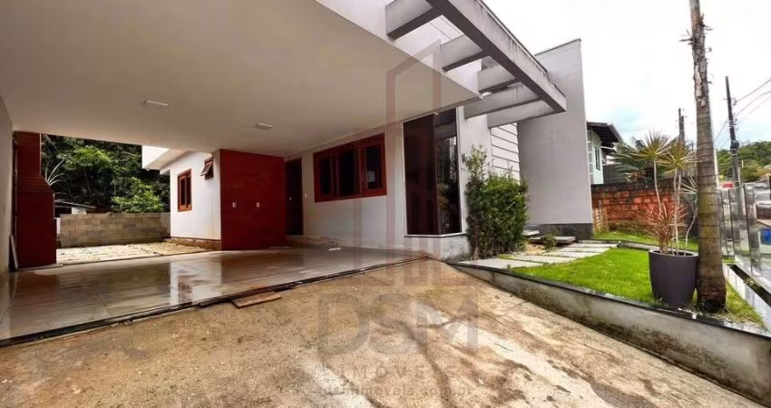Casa com 3 quartos à venda no Rio Branco, Brusque 