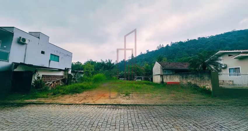 Terreno à venda no Primeiro de Maio, Brusque 