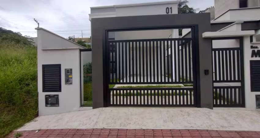 Casa com 3 quartos à venda no Poço Fundo, Brusque 