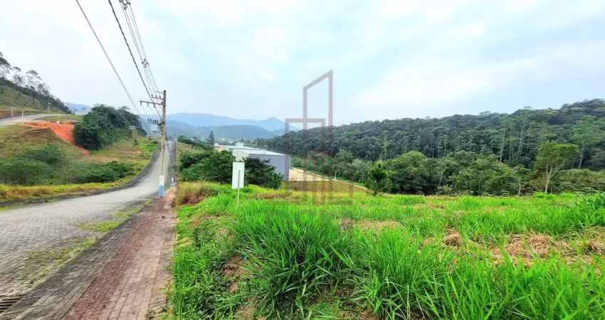 Terreno à venda no Aymoré, Guabiruba 