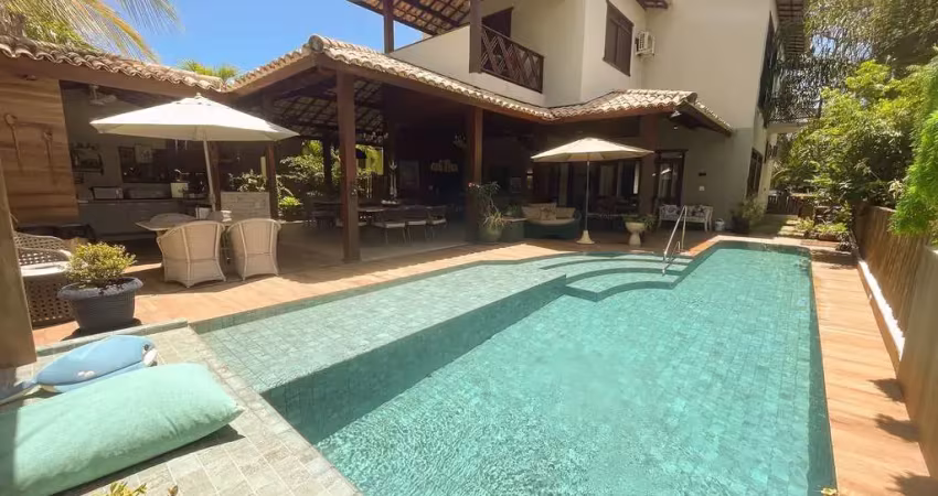 Casa a venda em praia do forte: 5 quartos, 5 suítes, 3 salas, 7 banheiros, 4 vagas, 380m²!