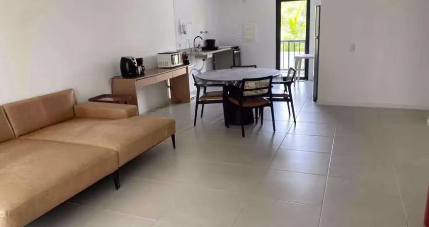 Village à venda em Itacimirim - Pé na areia! 3 quartos, 2 suítes, área verde e toda infraestrutura. R$1,3M