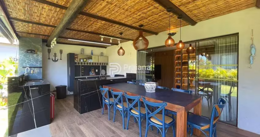 Imperdível! casa em condomínio à venda em mata de são joão-ba, bairro praia do forte. 3 quartos, 3 suítes, 135m².
