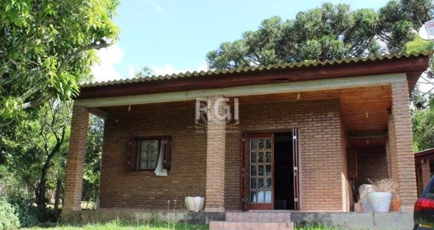 Sítio para Venda - 100m², 3 dormitórios, 9 vagas - Pinheiro