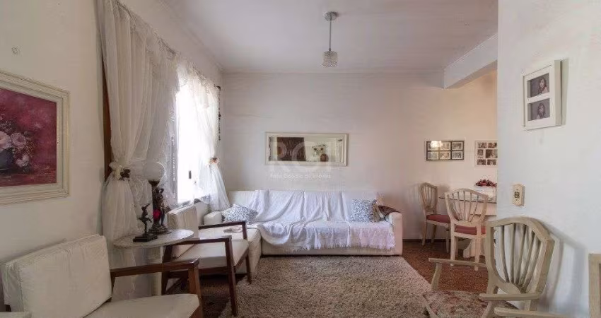 Sobrado para Venda - 139.18m², 3 dormitórios, sendo 1 suites, 4 vagas - Cristo Redentor