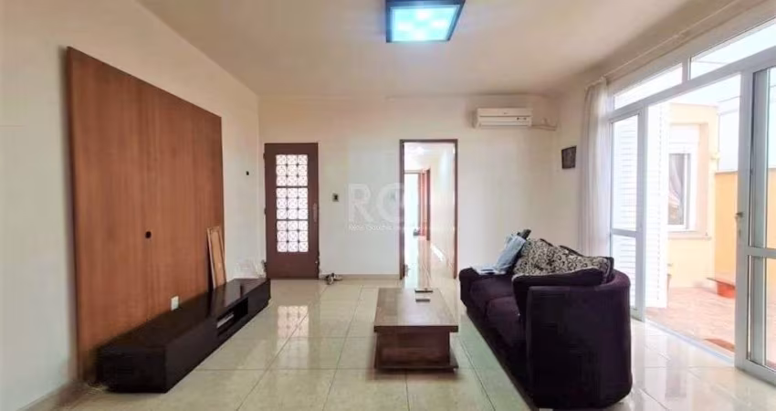 Apartamento de 3 dormitórios, Bairro Menino Deus