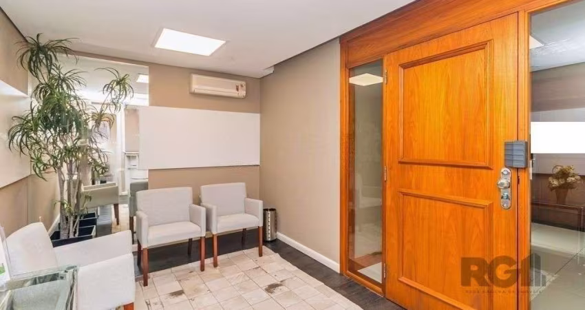 Excelente sala comercial de 140m² no centro.