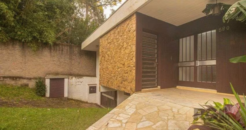 Casa Comercial em Três Figueiras