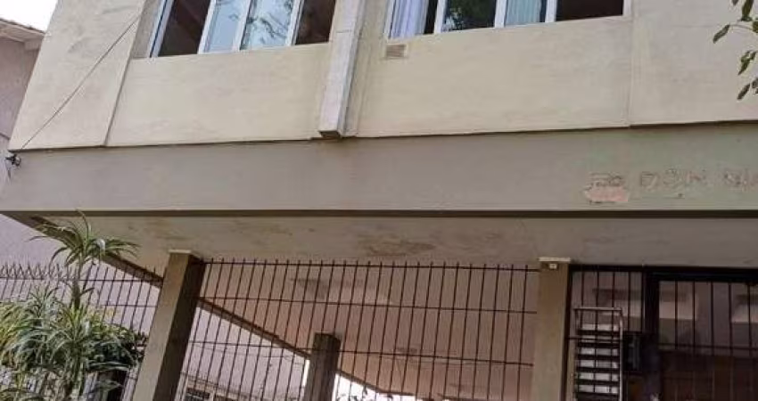 Apartamento em Glória