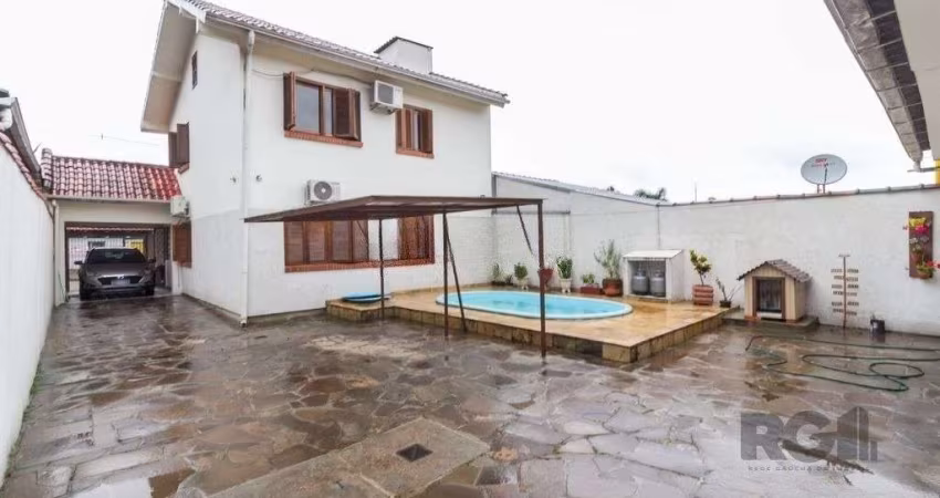 Casa 4 dormitórios no bairro Aberta dos Morros