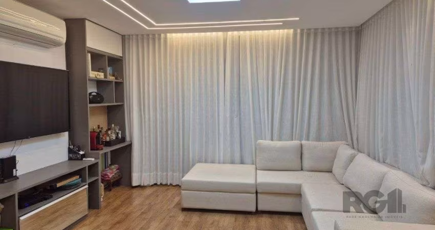 Apartamento 03 dormitorios com suite em Porto Alegre=RS