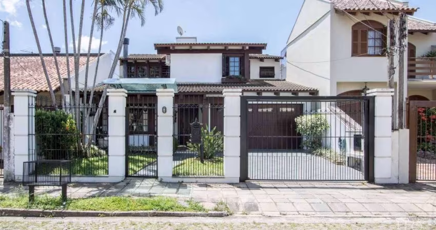 Casa para Venda - 238.68m², 4 dormitórios, sendo 1 suites, 4 vagas - Ipanema