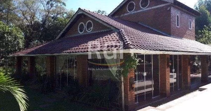 Sítio para Venda - 364m², 3 dormitórios, sendo 1 suites, 2 vagas - São Caetano