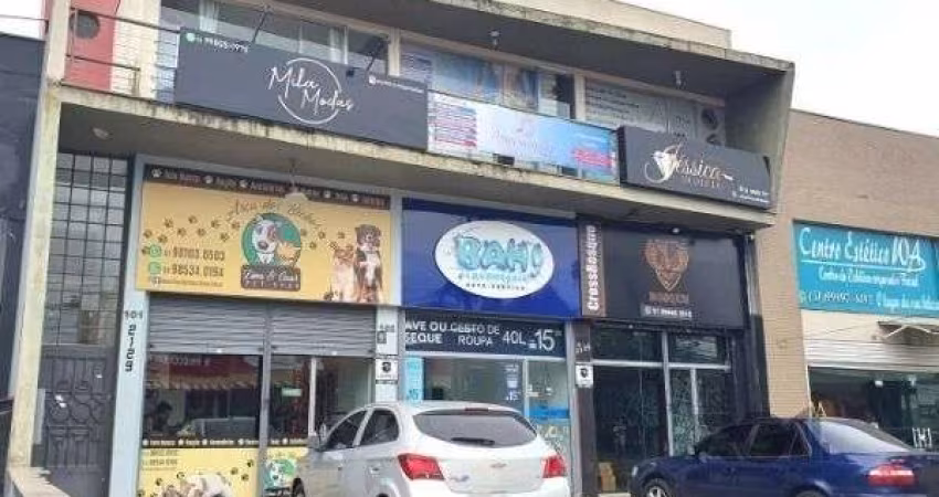 Loja em Porto Alegre, no bairro Hípica, à venda.
