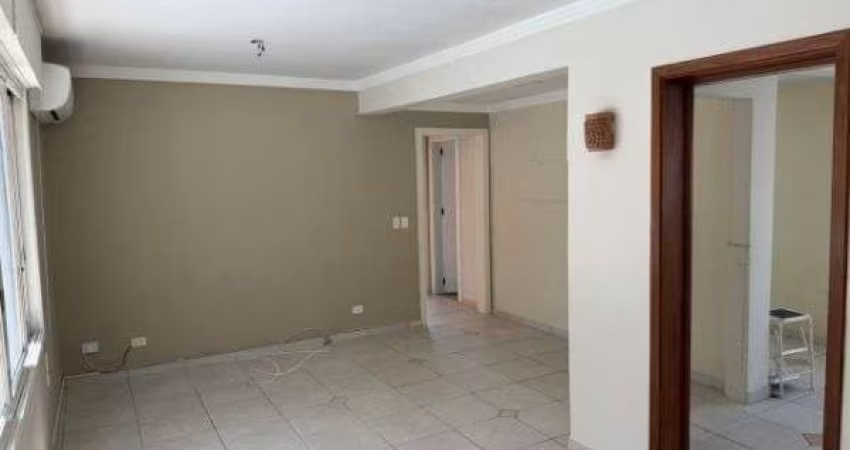 Apartamento em Porto Alegre, no bairro Azenha, com 2 dormitório(s), e 2 banheiros, à venda.