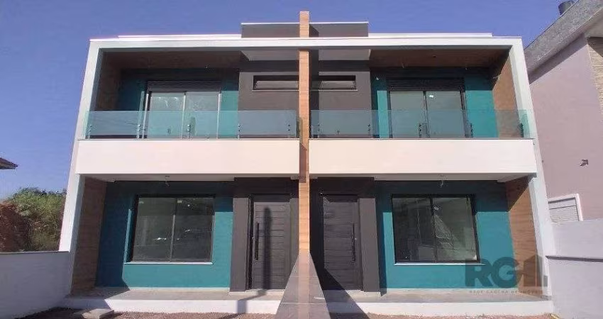 Sobrado Exclusivo no Residencial Verdes Campos: 3 Dormitórios, Suíte e Pátio nos Fundos