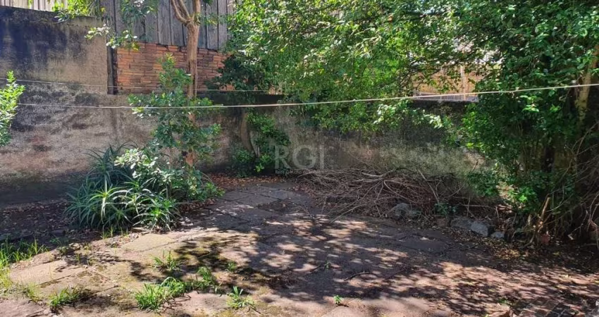 Casa para Venda - 100m², 3 dormitórios, 1 vaga - Navegantes