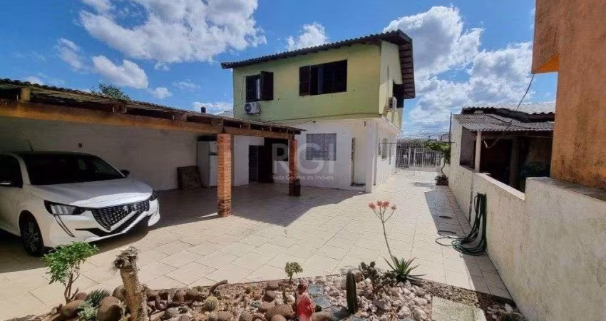 Casa estilo sobrado no Bairro Sarandi em Porto Alegre