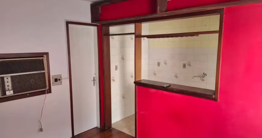 Jk / sala &amp; dormitório ( desocupado ) com ampla e boa cozinha