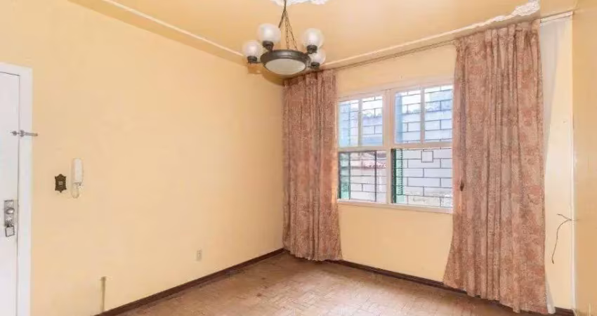 Amplo apartamento de 3 dormitórios com pátio e churrasqueira na cidade baixa – próximo ao shopping praia de belas