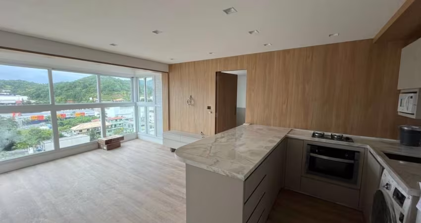Apartamento para Locação em Itajaí, Praia Brava de Itajaí, 2 dormitórios, 1 suíte, 1 banheiro, 2 vagas