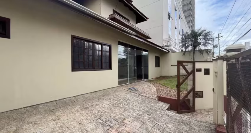 Casa para locação em itajaí, centro, 6 dormitórios, 1 suíte, 3 banheiros, 2 vagas