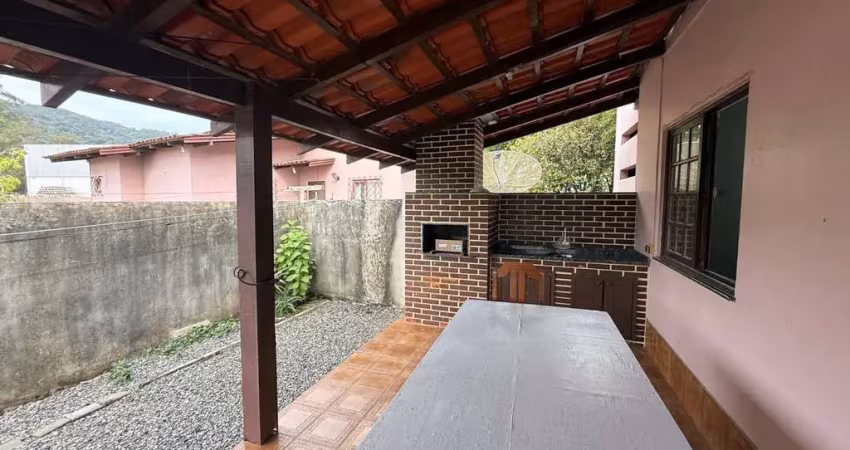 Casa com 4 quartos para alugar na Rua João Dalmolin, 705, Carvalho, Itajaí