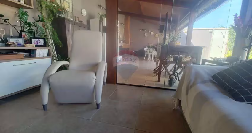 Casa em condomínio fechado com 3 quartos à venda no Cajueiros (Itaipuaçu), Maricá 